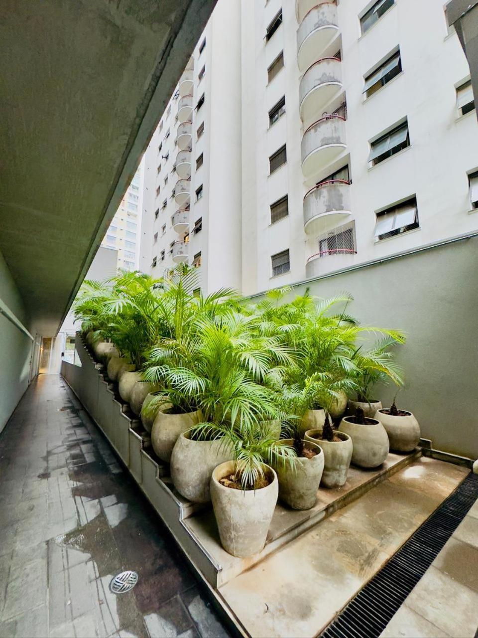 Flat Confortavel E Espacoso Na Frei Caneca! Apartment